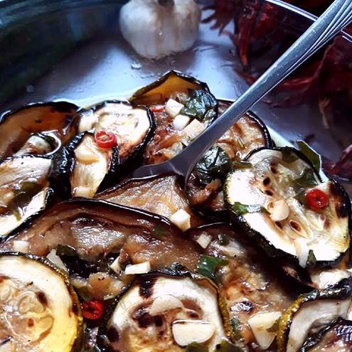 Ingelegde courgette en aubergine - stap voor stap bereiding 1