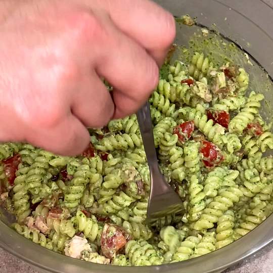 Anteprima ricetta Pasta pesto e tonno