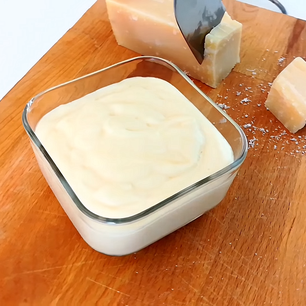 Crema al Parmigiano