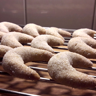 Recipe preview Nougat croissants for Christmas