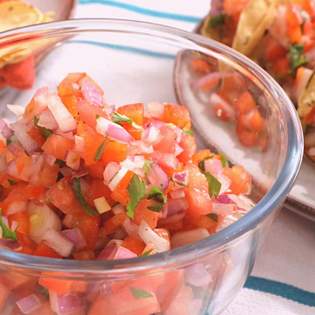 Recipe preview How to make salsa fresca at home?