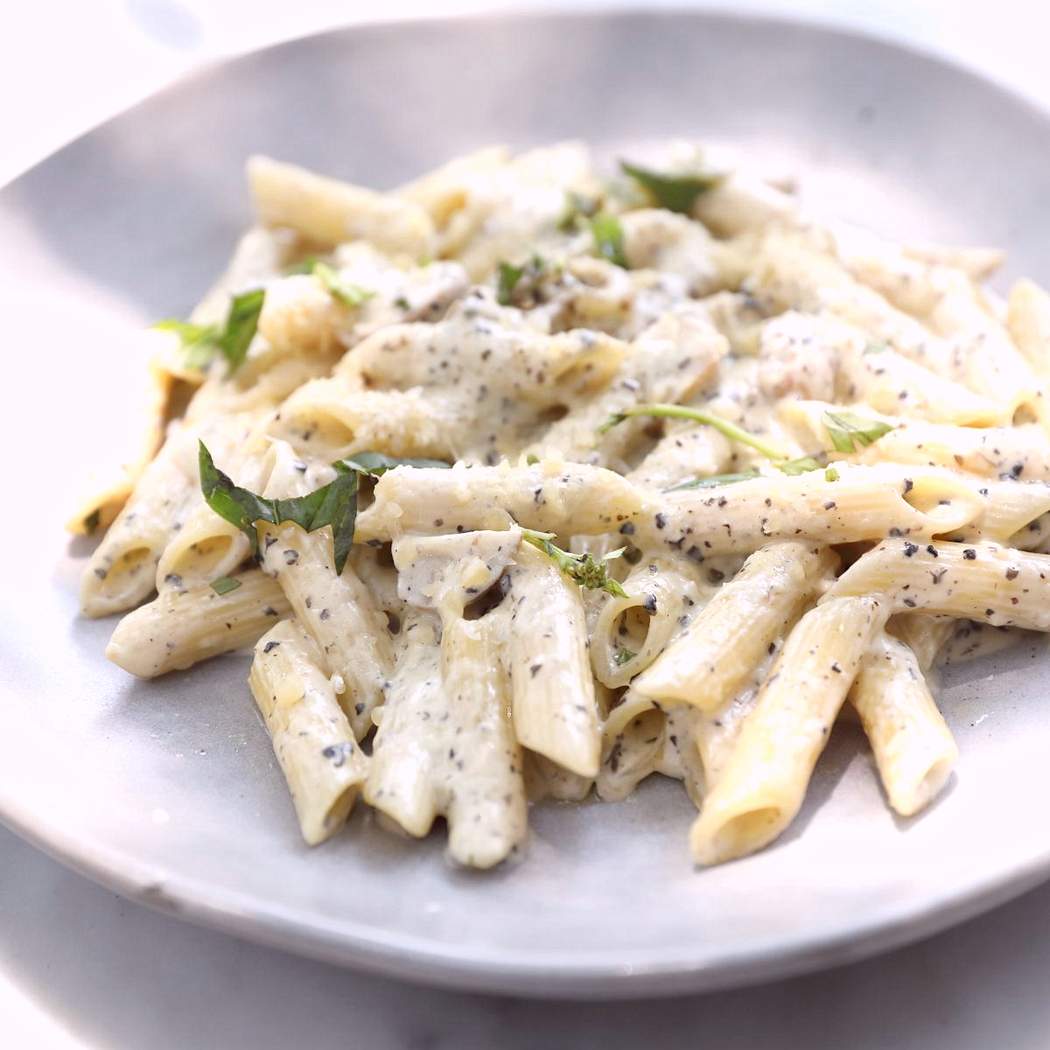 Penne tészta sajtmártással