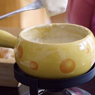 Recipe preview Cheese Fondue Without Alcohol