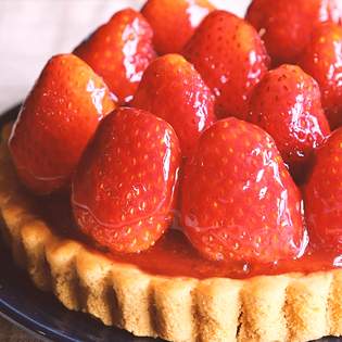 Recipe preview How to make Simple Fresh Strawberry Flan
