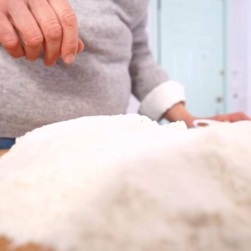 Ricetta originale per torta di rose sofficissima - procedimento 1