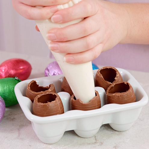 Uova di pasqua ripiene - procedimento 1