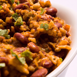 Recipe preview Hearty Cheesy Salsa Bean Nachos