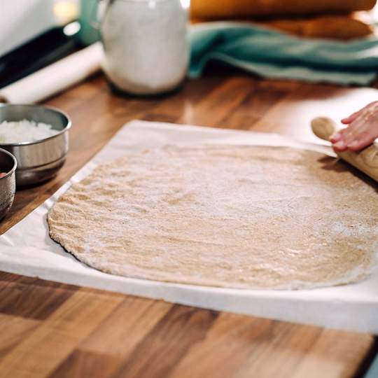 Teljes kiőrlésű rozsliszt pizzatészta