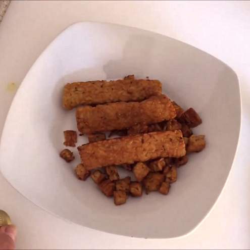 Tempeh in padella - procedimento 1