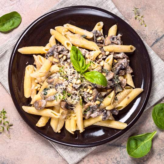 Anteprima ricetta Pasta con spinaci e funghi