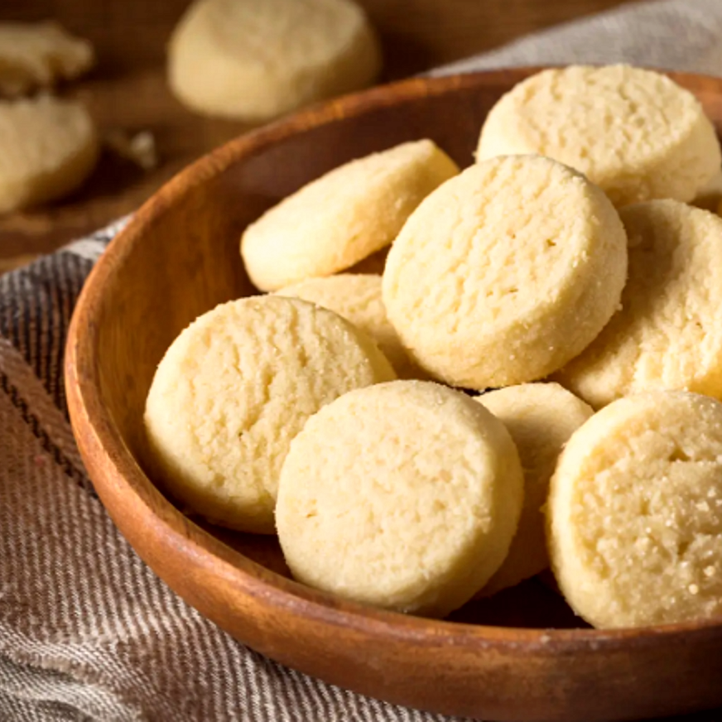 Pieczenie ciasteczek budyniowych na Boże Narodzenie