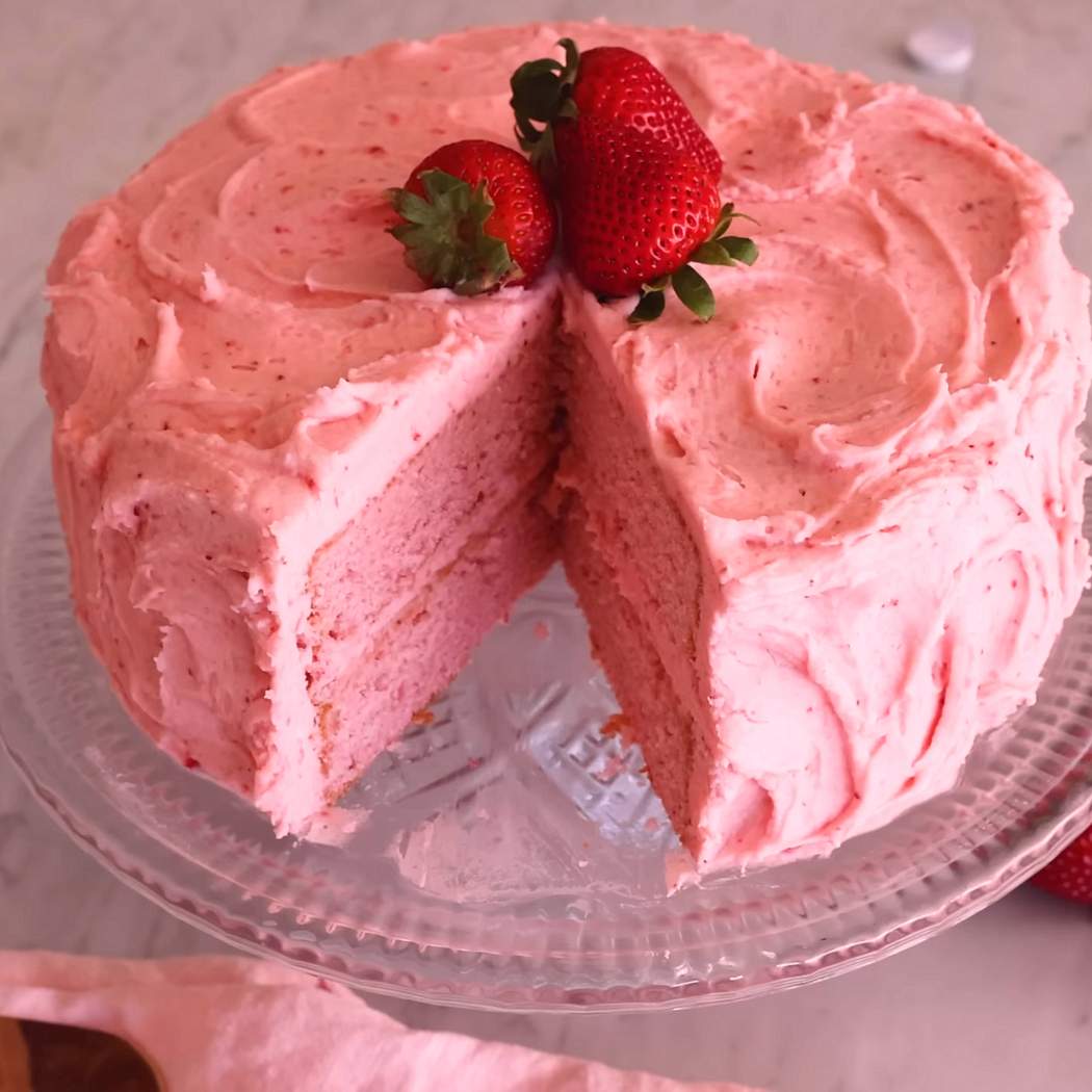 Torta panna e fragole velocissima