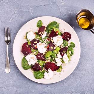 Salat aus gerösteter roter Beete - Rezeptvorschau