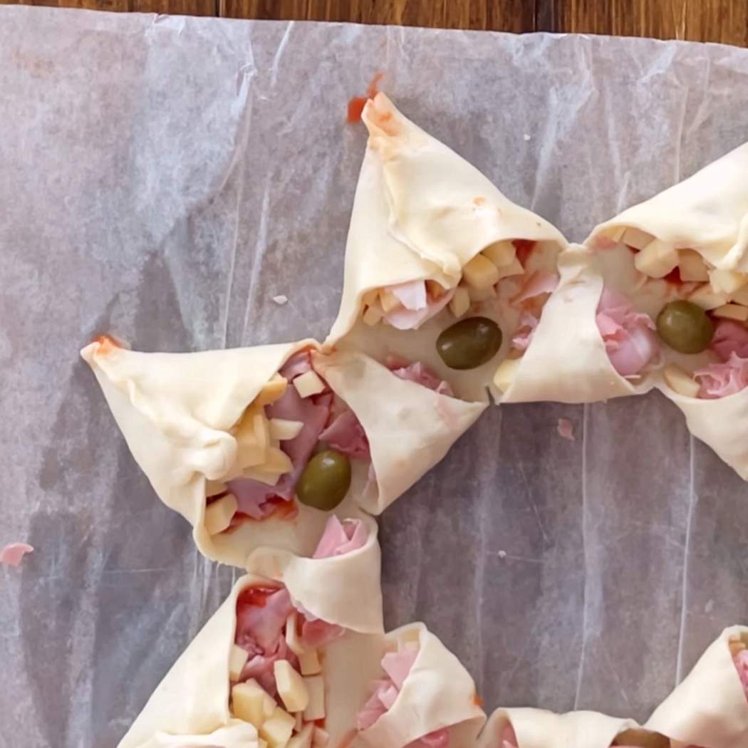 Torta salata natalizia