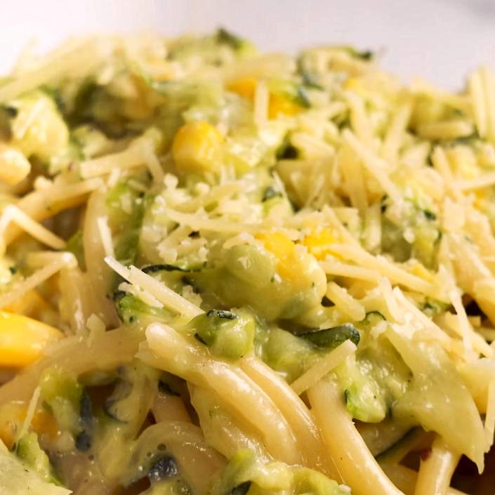 Pasta con le zucchine cremosa
