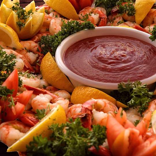 Voorvertoning van recept Klassieke pittige cocktailsaus voor garnalen