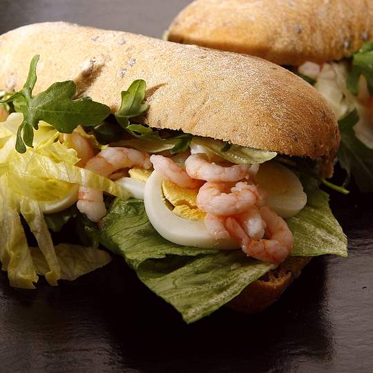 Anteprima ricetta Panini all'uovo e lattuga facili e veloci fatti in casa