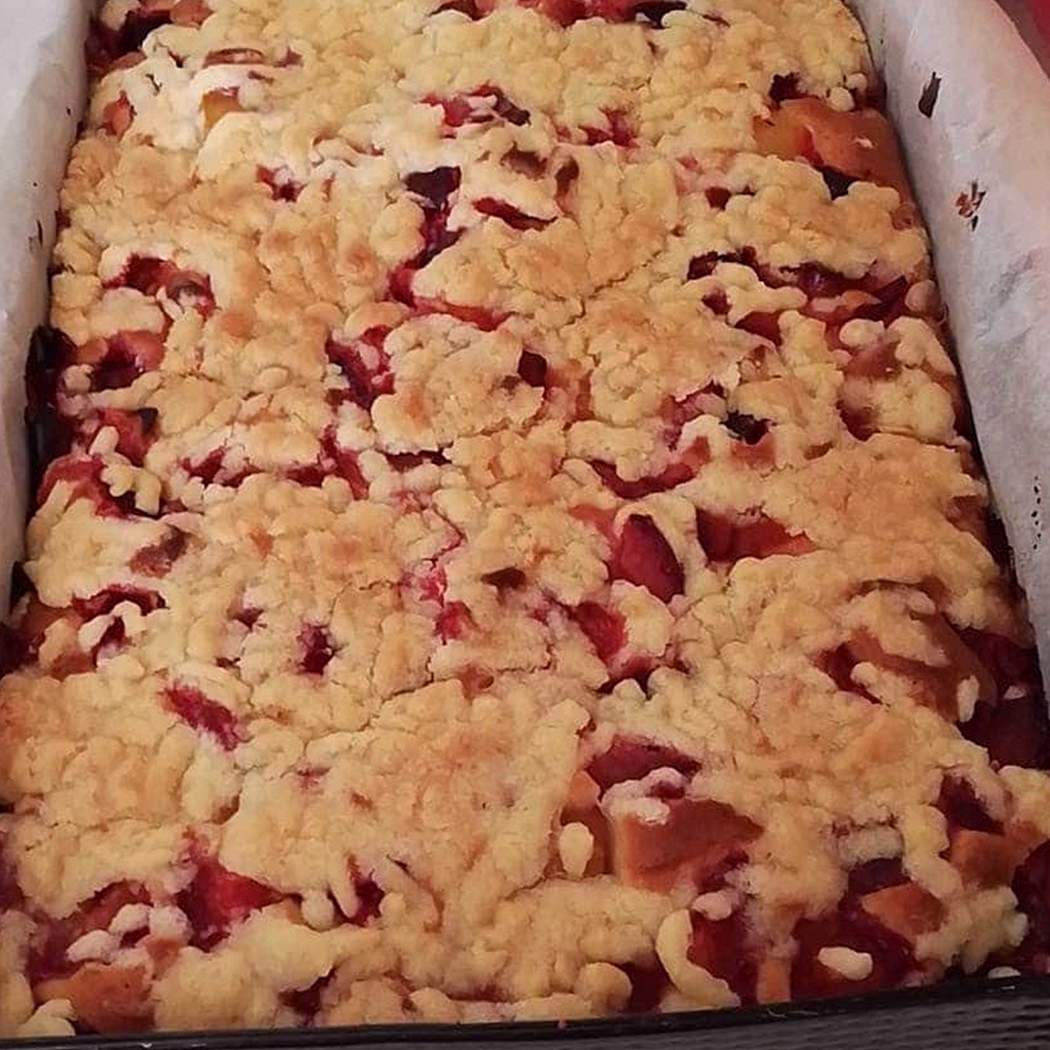 Gyors szilvás torta joghurttal