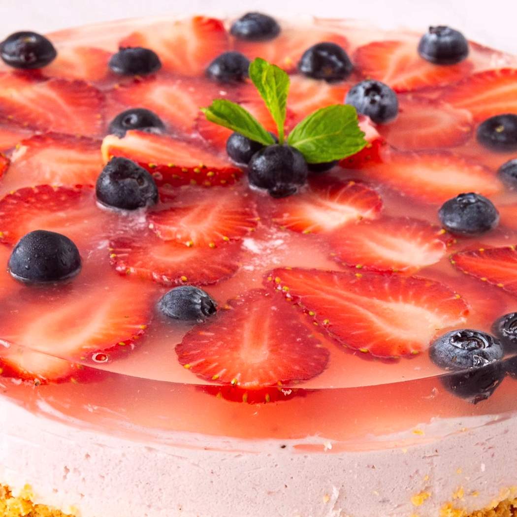Torta mousse alle fragole