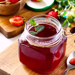 Recipe preview Simple Homemade Fresh Strawberry Syrup