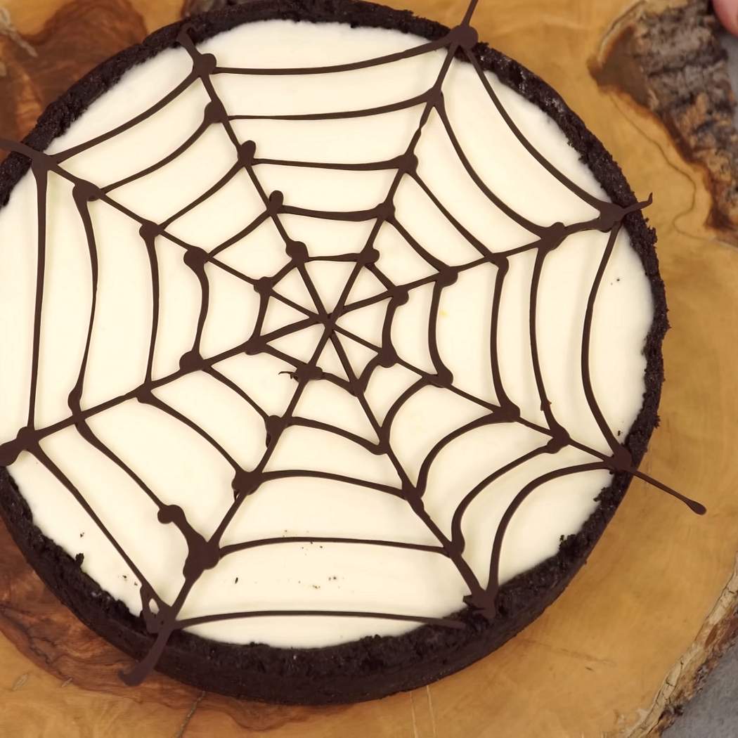 Oreo sernik na Halloween