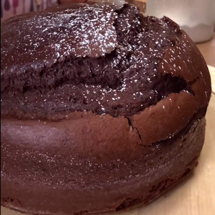 Gluten-free and dairy-free cocoa cake recipe