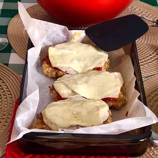 Recipe preview Tasty chicken Milanese Neapolitan style recipe